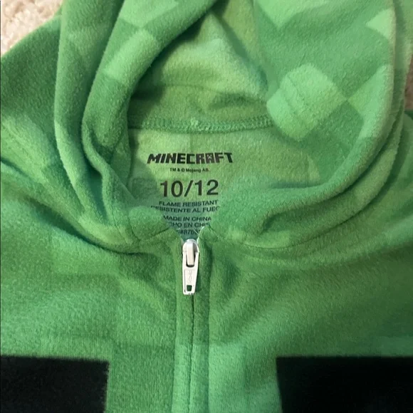 Minecraft creeper onesie, pajama set size medium or 10/12. - Picture 4 of 6